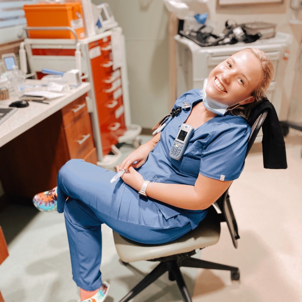 Meet your Posher, Brooke